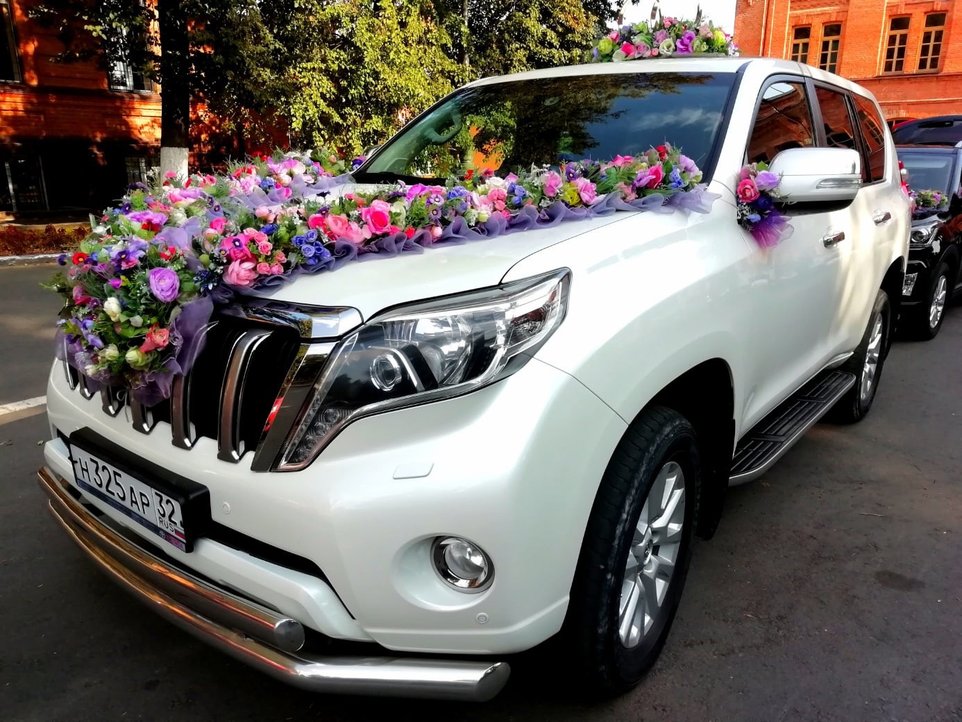 Аренда Toyota Prado с водителем в Брянске: внедорожник Toyota Prado цена от  900 рублей в час | REQCAR.COM